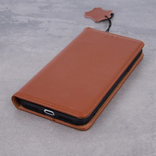 Ümbris Genuine Leather Smart Pro iPhone 16 Pro 6,3" (pruun)