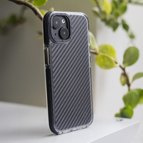 Ümbris Acrylic Carbon iPhone 12 / 12 Pro 6,1" (must)