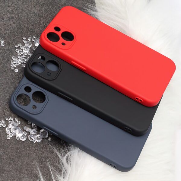 Ümbris Silicon Box iPhone 13 6,1" (punane)